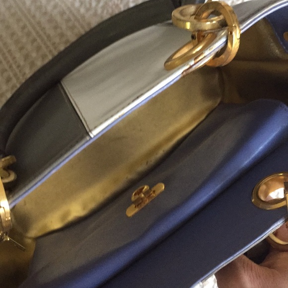 Vintage Salvatore Ferragamo Small Handbag - Picture 5 of 8